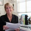 Karen Grencik1 (128x128)